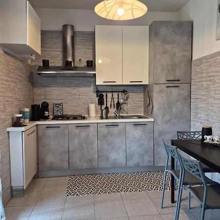 Casa Della Rondine * Borgo Ticino