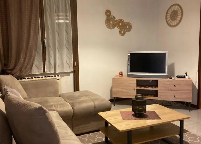 Casa Della Rondine * Borgo Ticino