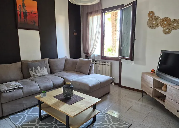 Casa Della Rondine * Borgo Ticino